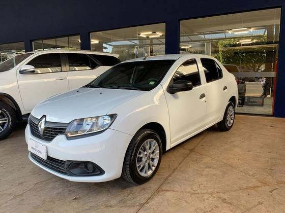 RENAULT LOGAN 1.0 AUTHENTIQUE 16V FLEX 4P MANUAL RENAULT LOGAN 1.0 AUTHENTIQUE 16V FLEX 4P MANUAL